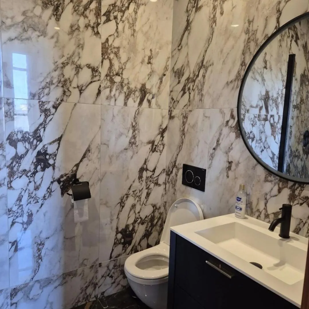 Luxe-Pole Appartement A 100M De Monaco Cap d'Ail 0*,  Franciaország